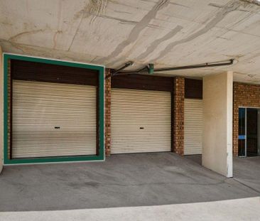 26/57 Nesca Parade, The Hill NSW 2300 - House For Rent | Domain - Photo 6