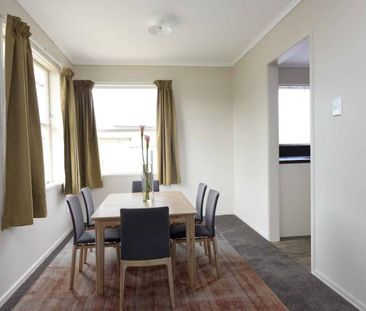 3-bedroom Family Home - Photo 5