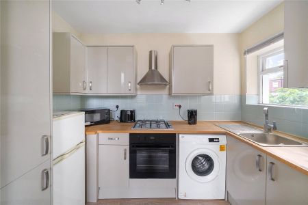 Tierney Road, London, SW2 ground floor flat to rent - Photo 5