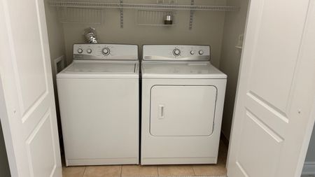 For Lease - 389 Detlor Common, Burlington, Ontario - Photo 5