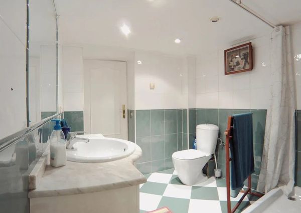 Calle de Juan de Austria, Madrid, Community of Madrid 28010