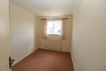 2 bedroom maisonette to rent - Photo 5