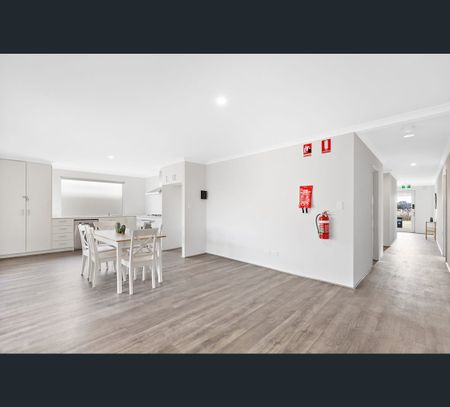 5 Parsons Way, South Yunderup, WA 6208 - Photo 2