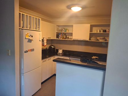 Glebe - Photo 2