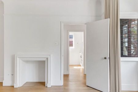 2 Bedroom Apartment To Let - Photo 4