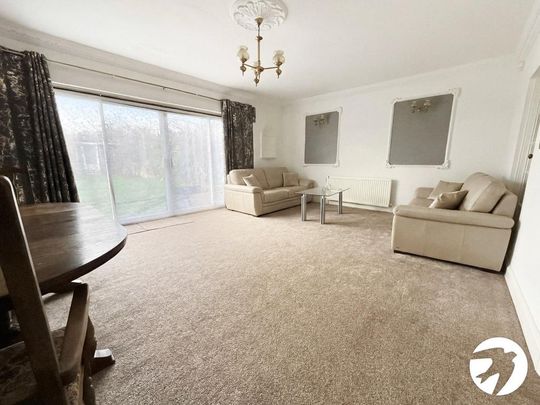 4 bedroom bungalow to rent - Photo 1