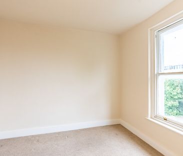 2 bedroom mid terraced property to rent, Available unfurnished from 18/10/2024 - Photo 5