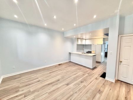 For Lease - 25 Niagara Street, Hamilton, Ontario - Photo 3