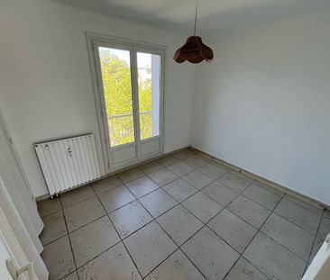 AIX EN PROVENCE APPARTEMENT T4 TERRASSE ET CAVE, - Photo 6