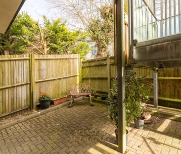 Lewes Road, Manor House Lewes Road, RH18 - Photo 1