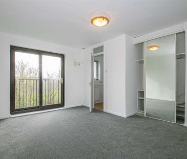 4 bedroom detached house to rent - Photo 5