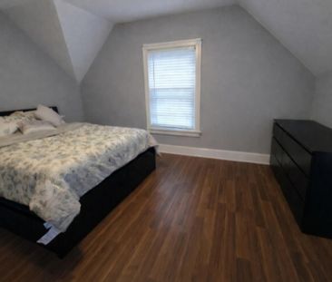 For Lease - 14 Burton Avenue Unit# A, Barrie, Ontario - Photo 1