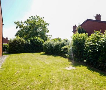 3 bed House - Detached for Rent - Photo 4