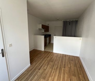 Louer studio 1 pièce de 23 m² à Rennes (35000) - Photo 2