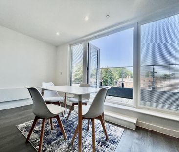 3 bedroom apartment to rent - Photo 4