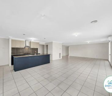 “Spacious Family Living in Tarneit” - Photo 5