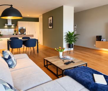 2.5 Zimmer, 81 m², 1. Stock - Photo 1