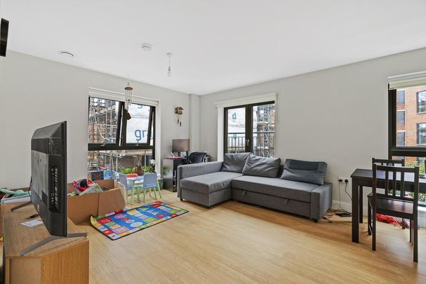 2 bedroom apartment to rent - Photo 1