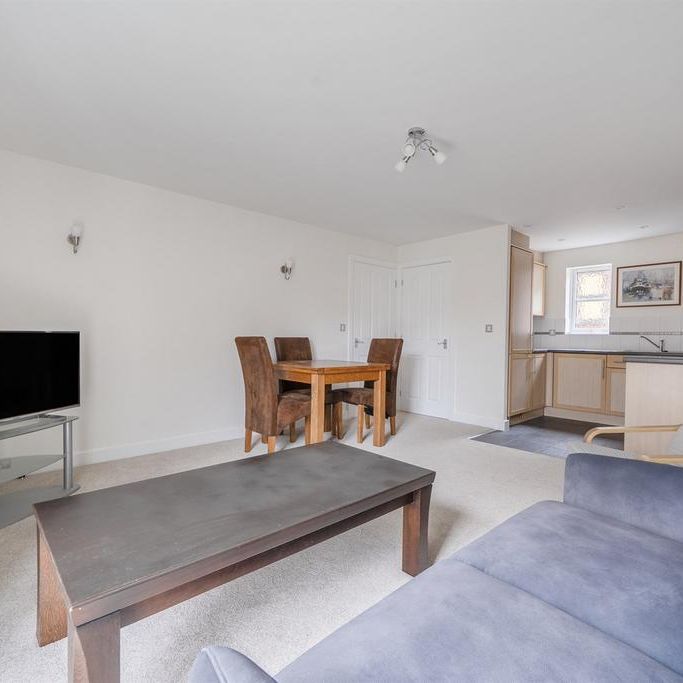 2 bedroom apartment to rent - Photo 1