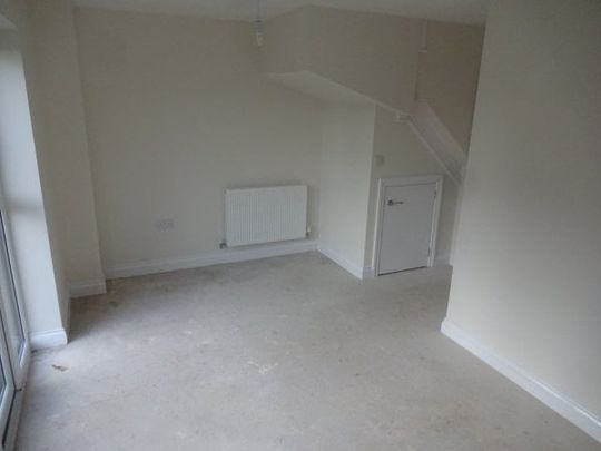 Broome Road, Wolverhampton, WV10, Property for rent - Photo 1