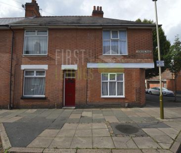 4 bedroom end of terrace house to rent - Photo 6