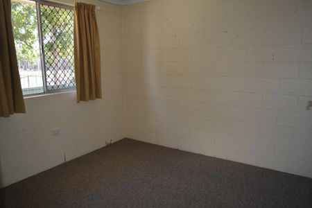 1/348 South Street, Harristown - Photo 2