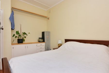 Updated, Two-bedroom Home in Whyalla Playford - Photo 5