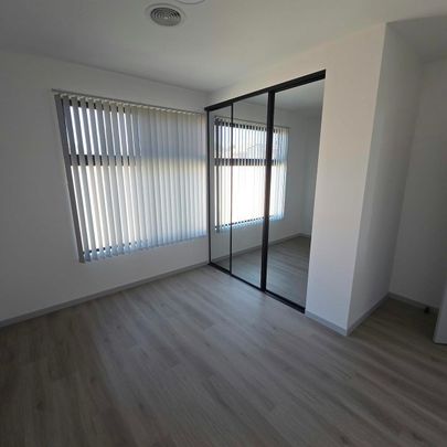 LOVELY 3 BEDROOM HOME - Photo 1