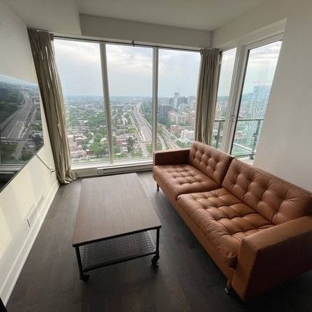 Montreal Furnished Condo Rental - Gorgeous 1 Bed + Den, 1 Bath - Photo 4