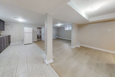 For Lease - 19 Lilian Drive Unit# Lower, Toronto, Ontario - Photo 5