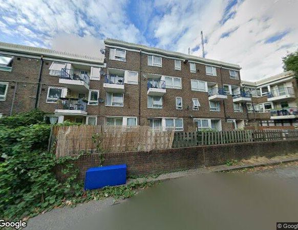 2 Bed Maisonette, Abbott Road, E14 - Photo 1