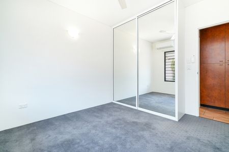 TROPICAL LIFESTYLE AT YOUR DOORSTOP - Photo 3