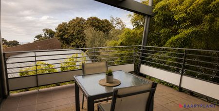 Brilliantly Located Loft Apartment on Beaton! - Photo 5