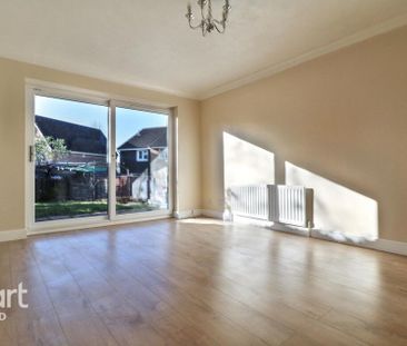 2 bedroom semi-detached house to rent - Photo 2