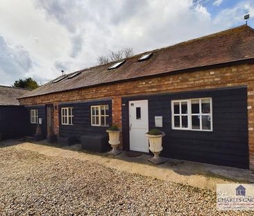 1 bedroom barn conversion to rent - Photo 2