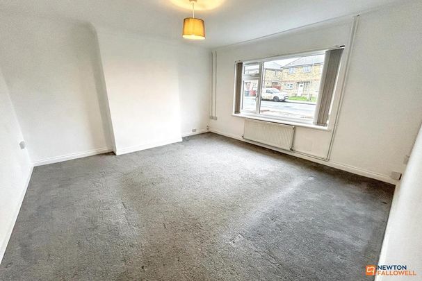 3 bedroom detached bungalow to rent - Photo 1