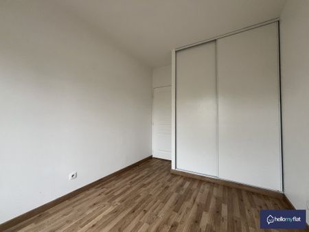 Location Appartement 4 pièces 91m² REIMS 51100 - Photo 2