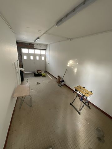 Location Appartement 2 pièces 46m² BOURGES 18000 - Photo 2
