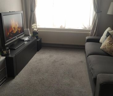 Boyce Close, Brighton Hill, Basingstoke - Photo 1