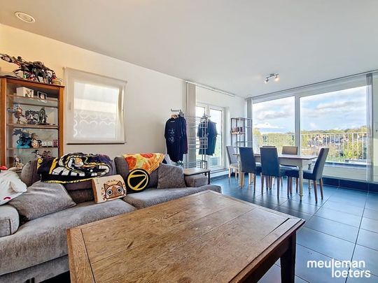 Appartement te huur - Photo 1