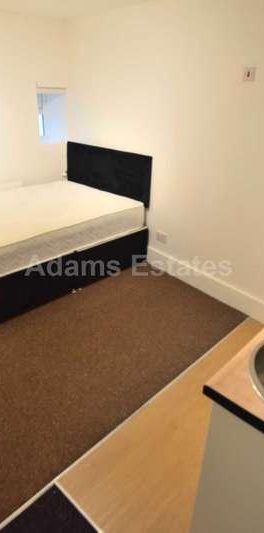 Church Road, Earley, Reading, RG6 - Photo 1