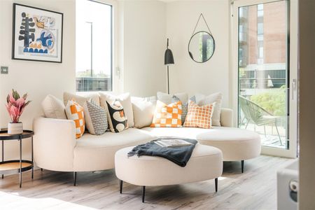 The Railings, Middlewood Locks - Photo 2