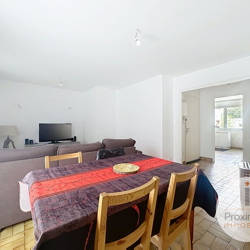 Location Appartement 4 pièces 96m² - Photo 1