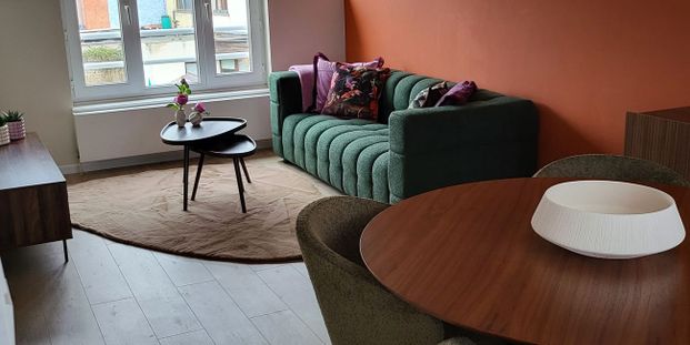 Rijwoning te huur in Mechelen voor € 1.150 met 1 slaapkamer - Photo 1