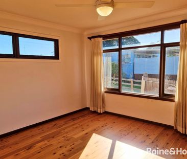 Waterfront Living with Stunning Shoalhaven River Views - Photo 1