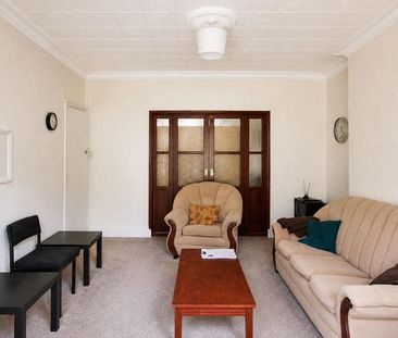 4 bedroom house share to rent - Photo 2