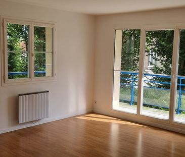 Location Appartement 4 pièces 92m² - Photo 2