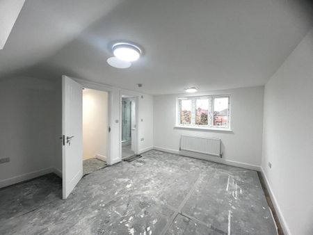 6 bedroom semi-detached house to rent - Photo 2