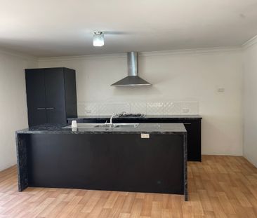 Modern 3 Bedroom Home In Wonthella - Photo 1
