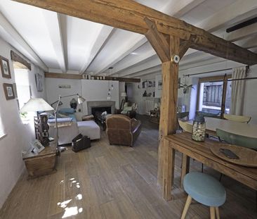 Maison bourrée de charme et de cachet à Certoux - Photo 4